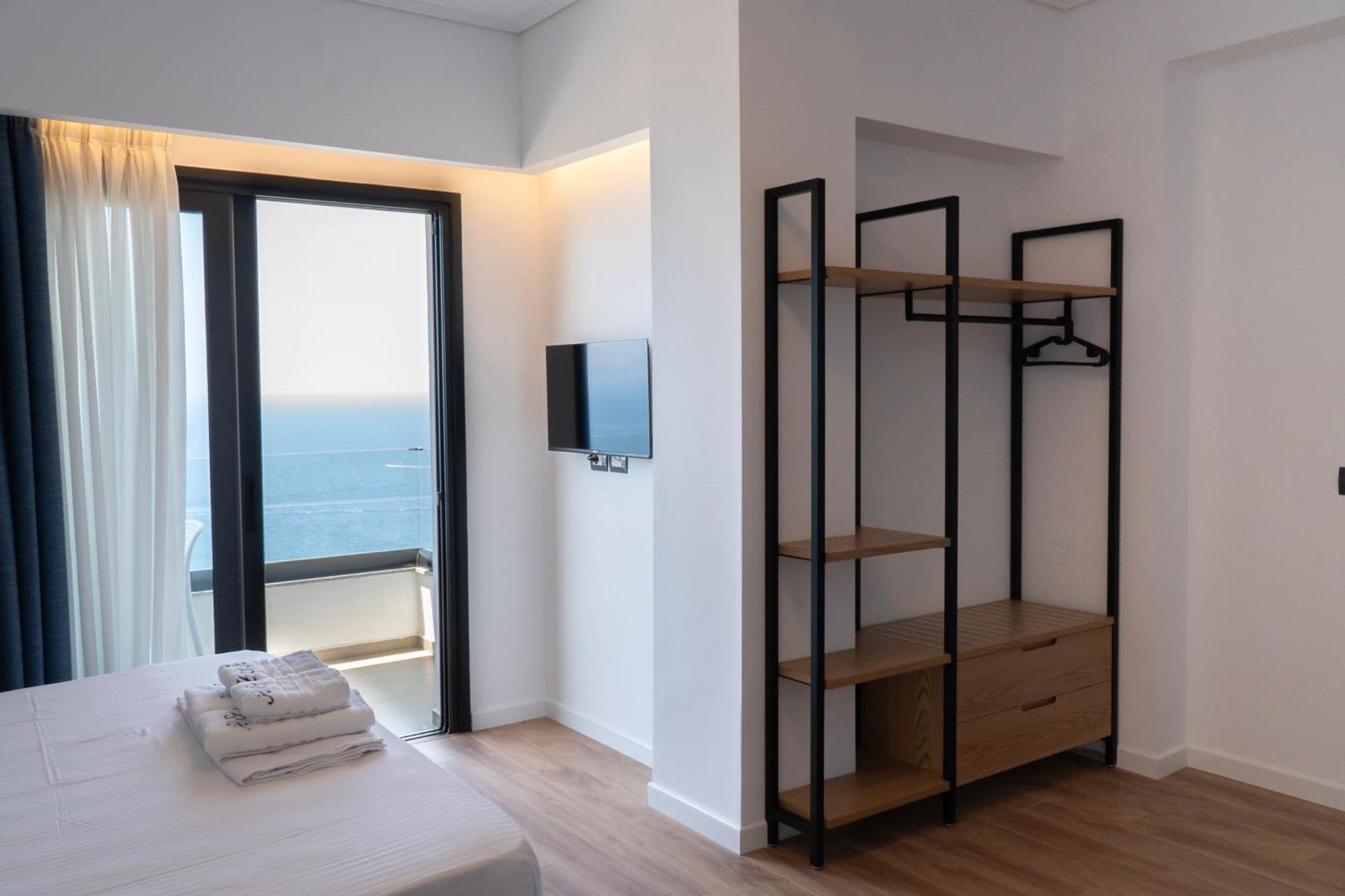 Hilltop Heaven Hotel Saranda